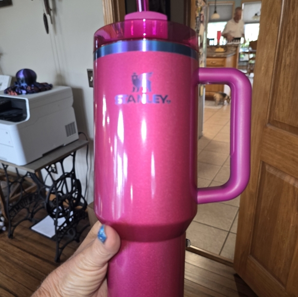 Stanley Berry Truffle Quencher H2.0 Tumbler - 40  Oz New - Picture 3 of 7